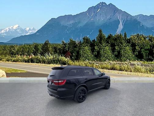 DB Black Clearcoat 2026 Dodge Durango GT Premium HEMI V8 AWD