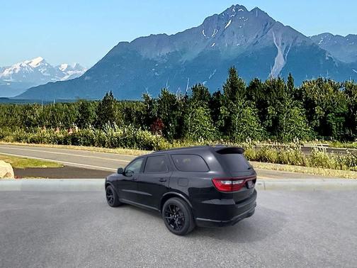 DB Black Clearcoat 2026 Dodge Durango GT Premium HEMI V8 AWD