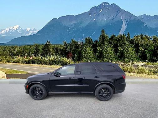 DB Black Clearcoat 2026 Dodge Durango GT Premium HEMI V8 AWD