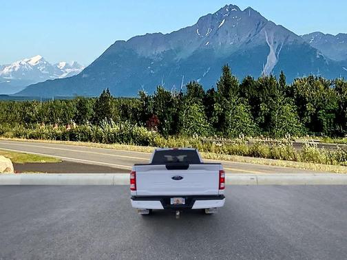 Oxford White 2023 Ford F-150 XL