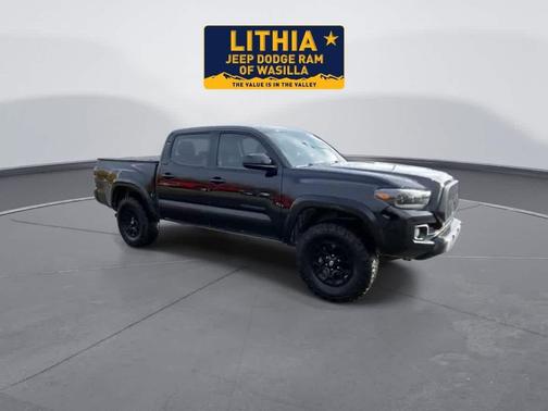 Midnight Black Metallic 2022 Toyota Tacoma SR5