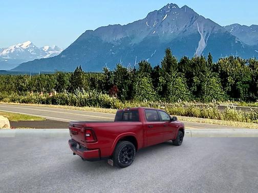 Molten Red Pearlcoat 2026 RAM 1500 Big Horn/Lone Star