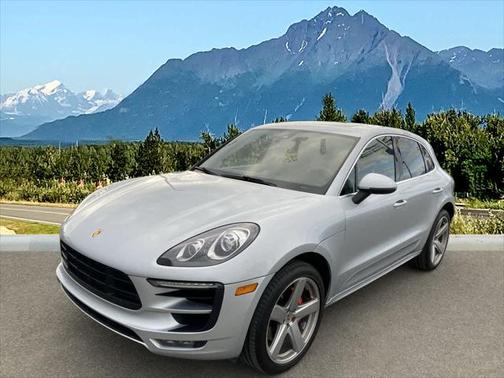 2015 Porsche Macan Turbo
