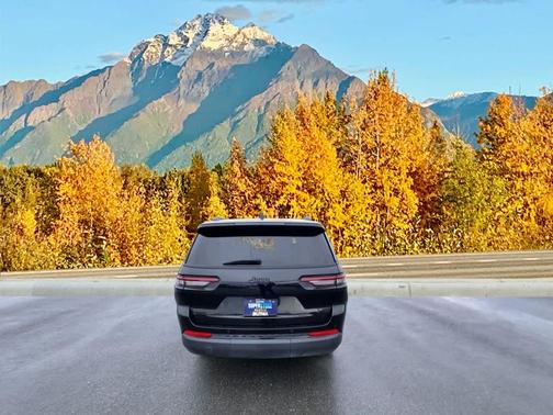 2024 Jeep Grand Cherokee L Altitude