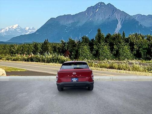 2024 Hyundai KONA SE