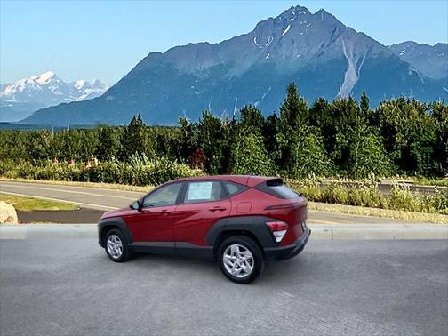 2024 Hyundai KONA SE