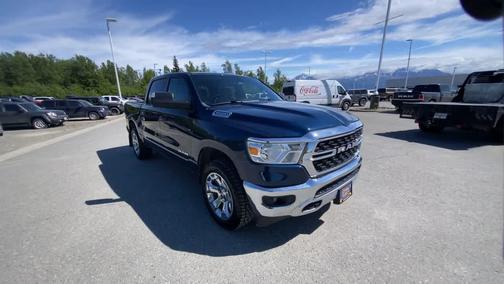 Patriot Blue Pearlcoat 2022 RAM 1500 Big Horn/Lone Star