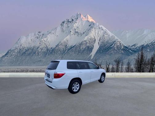 2010 Toyota Highlander SE