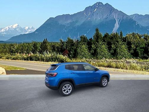 2025 Jeep Compass Latitude