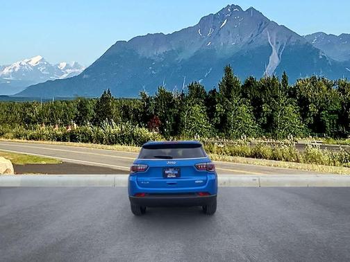2025 Jeep Compass Latitude