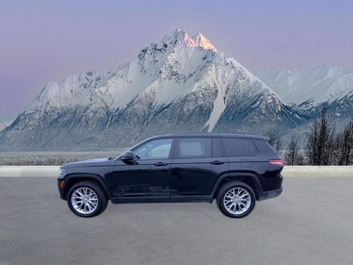 2022 Jeep Grand Cherokee L Altitude