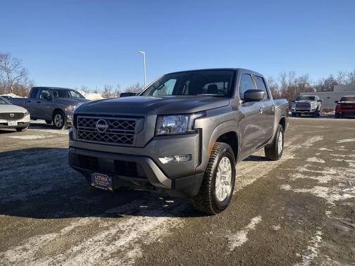 2022 Nissan Frontier SV