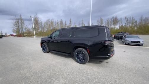 High Gloss Black 2026 Jeep Grand Wagoneer L 4x4