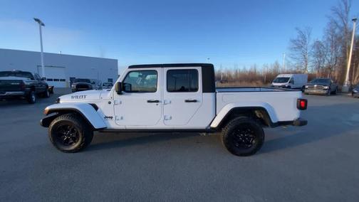 2023 Jeep Gladiator Sport