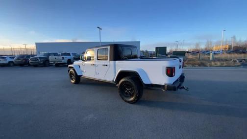 2023 Jeep Gladiator Sport