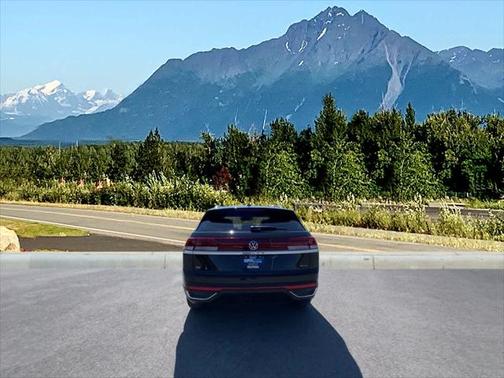 2024 Volkswagen Atlas Cross Sport 2.0T SE w/Technology 4MOTION