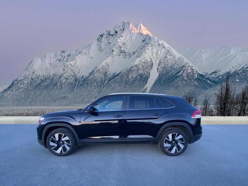 2025 Volkswagen Atlas Cross Sport 2.0T SE w/Technology 4MOTION