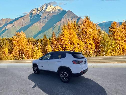 2024 Jeep Compass Trailhawk