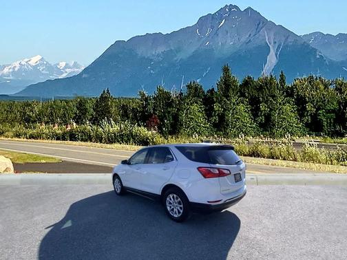 Summit White 2019 Chevrolet Equinox 1LT