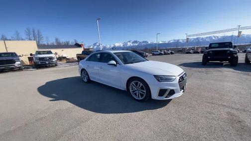 2024 Audi A4 45 S line Premium Plus