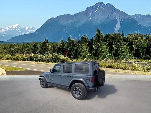 Anvil Clearcoat 2026 Jeep Wrangler 4-Door Sahara 4x4