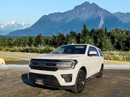 2024 Ford Expedition Max XLT