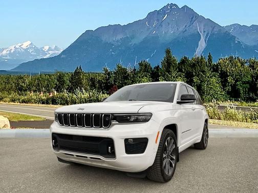 Bright White Clearcoat 2024 Jeep Grand Cherokee Overland