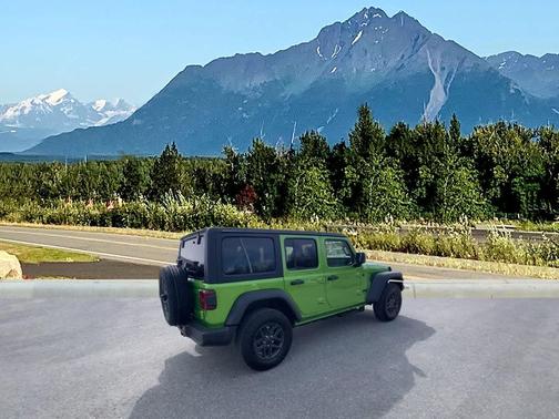 Mojito Clearcoat 2026 Jeep Wrangler Sport S
