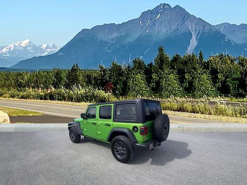 Mojito Clearcoat 2026 Jeep Wrangler Sport S
