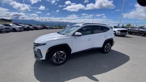 Serenity White Pearl 2025 Hyundai TUCSON SEL