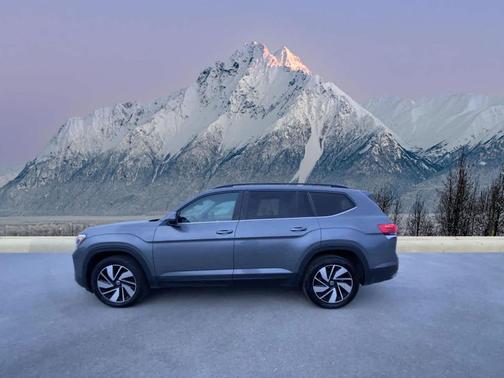 2024 Volkswagen Atlas 2.0T SE w/Technology 4MOTION