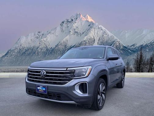 2024 Volkswagen Atlas 2.0T SE w/Technology 4MOTION