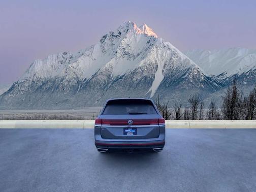 2024 Volkswagen Atlas 2.0T SE w/Technology 4MOTION