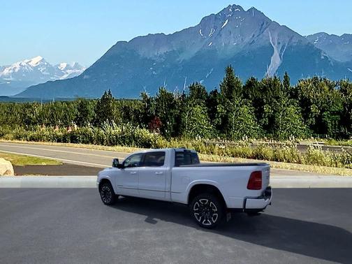 2025 RAM 1500 Limited