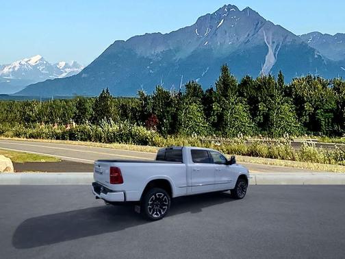 2025 RAM 1500 Limited