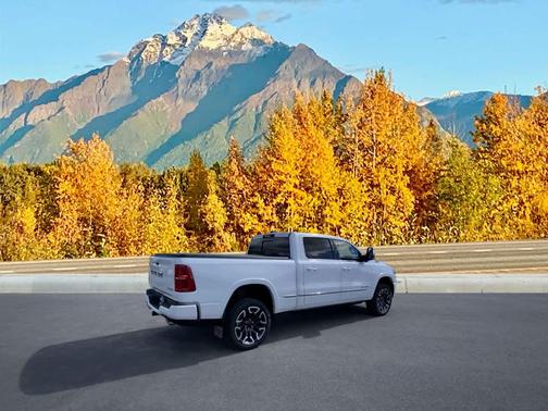 2025 RAM 1500 Limited