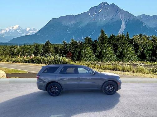 Destroyer Gray Clearcoat 2026 Dodge Durango GT Premium HEMI V8 AWD