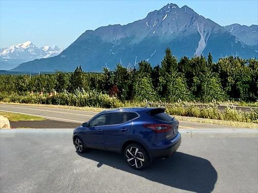 2022 Nissan Rogue Sport SL