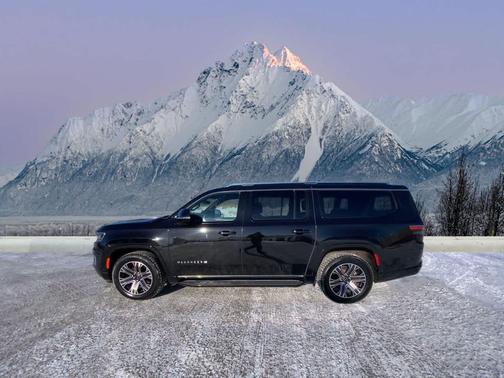 2025 Jeep Wagoneer L Series II 4x4