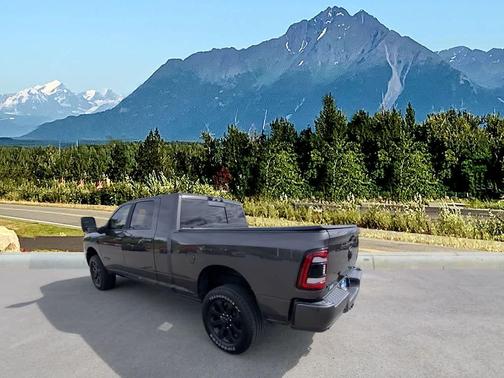 Granite Crystal Metallic Clearcoat 2024 RAM 2500 Laramie Crew Cab 4x4 6'4' Box