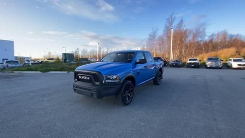 2024 RAM 1500 Classic Warlock Crew Cab 4x4 5'7' Box