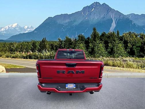 Molten Red Pearlcoat 2026 RAM 1500 Big Horn/Lone Star