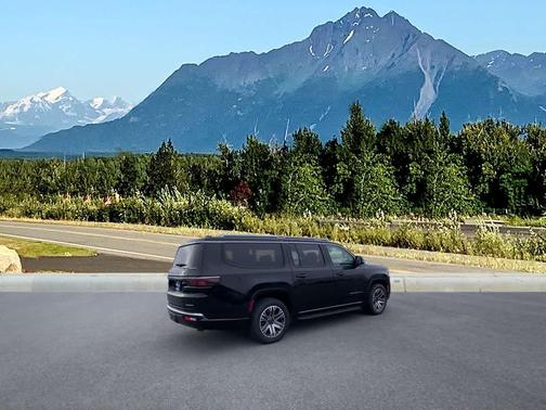 2023 Jeep Wagoneer L Series II 4x4