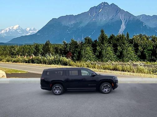 2023 Jeep Wagoneer L Series II 4x4