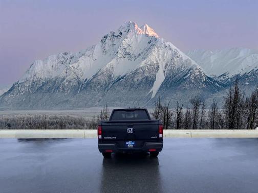 2019 Honda Ridgeline Black