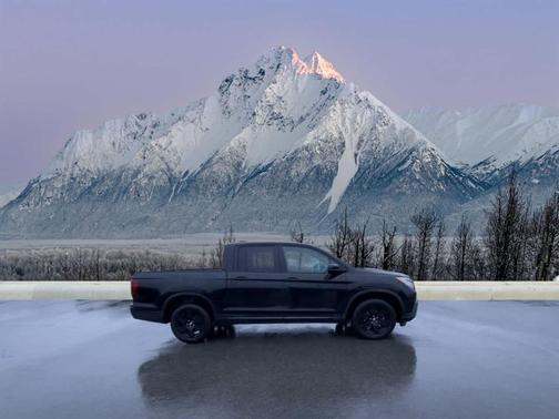 2019 Honda Ridgeline Black