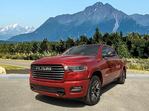Molten Red Pearlcoat 2026 RAM 1500 Laramie