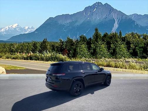 2025 Jeep Grand Cherokee L Altitude