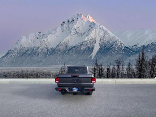 2025 Jeep Gladiator Sport S