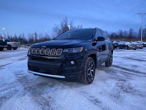 Diamond Black Crystal Pearlcoat 2026 Jeep Compass Limited